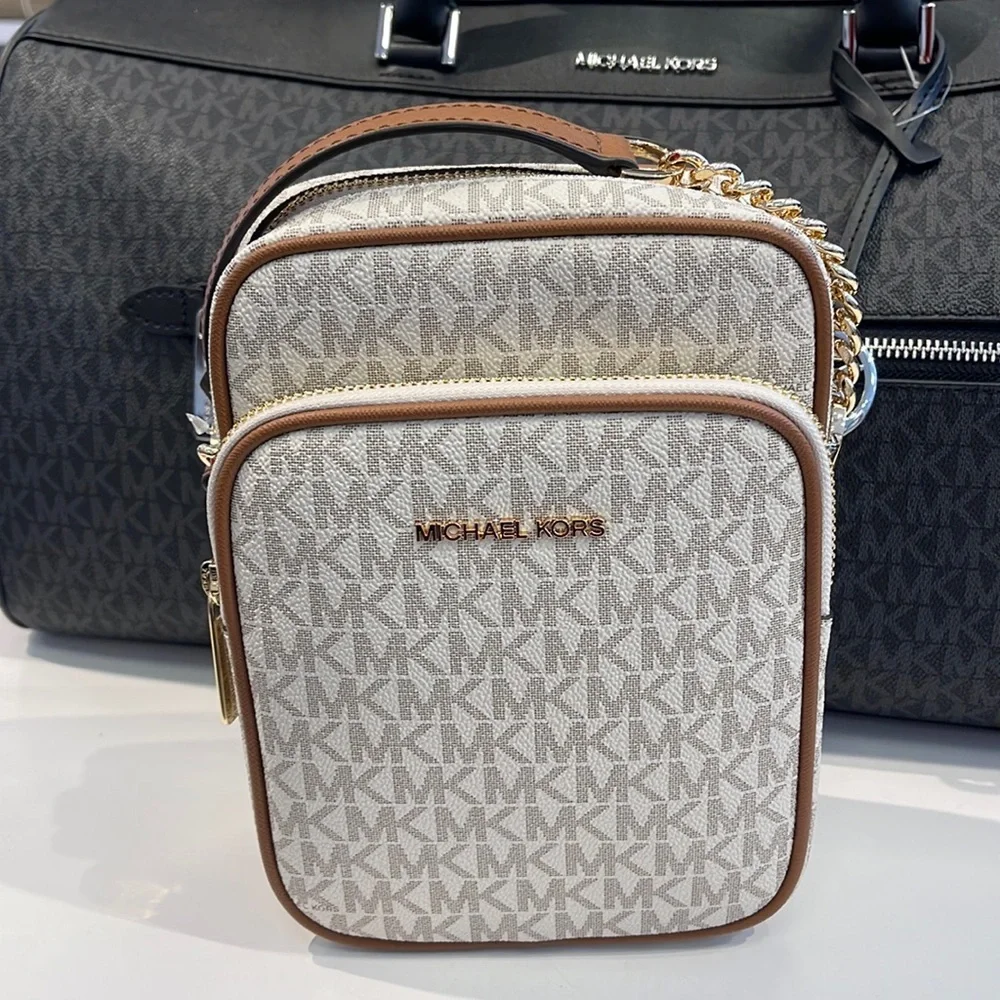 MICHAEL KORS  Jet Set Travel Medium Logo Crossbody Flight Bag # 35F1GTVC2B NWT
